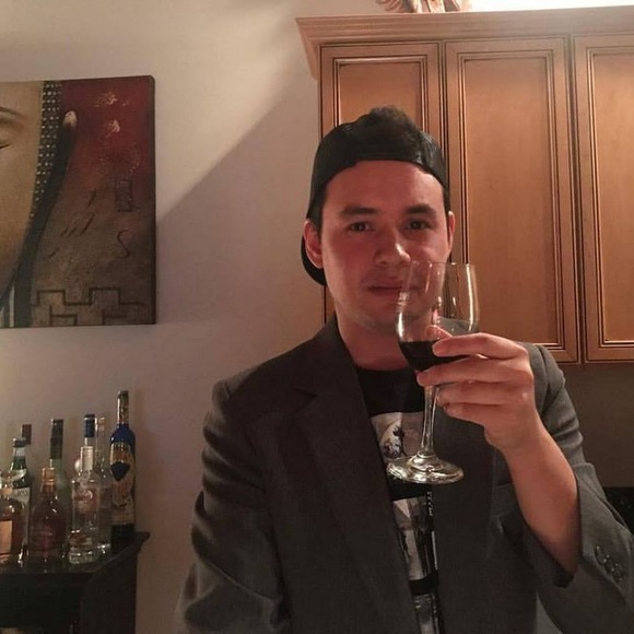 Meet your Posher, David - Picture 1 of 1